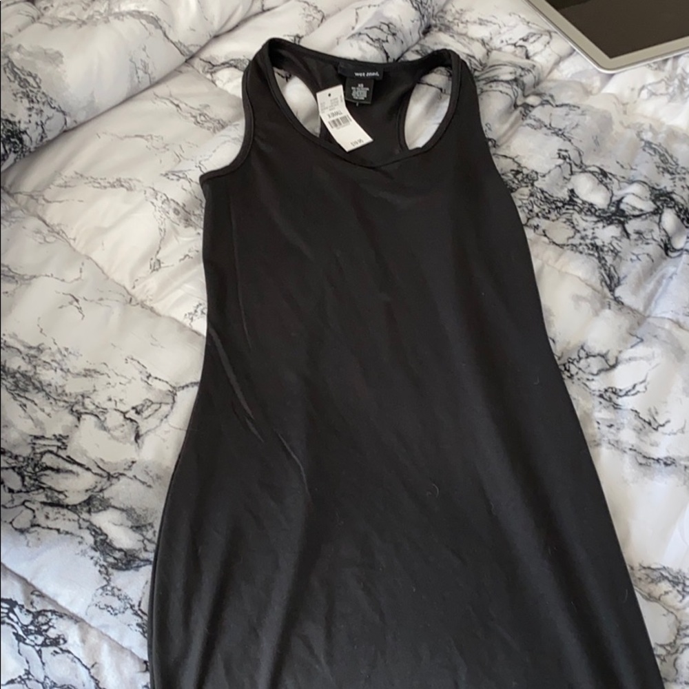 black midi bodycon dress